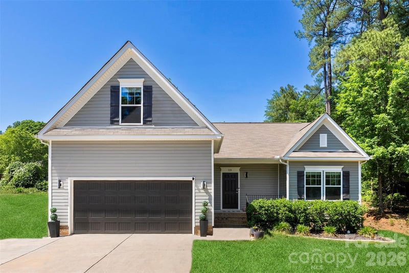 115 Stoney Lane, Cherryville, NC - 4 beds, 2.5 baths, 1,996 sqft - $350,000