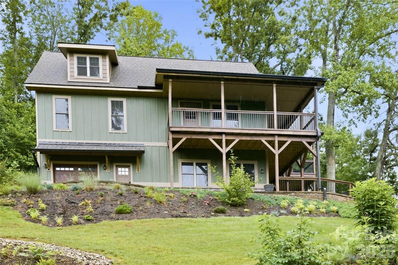 211 Wimbledon Court, Leicester, NC - 2 beds, 2.5 baths, 2,695 sqft - $599,999