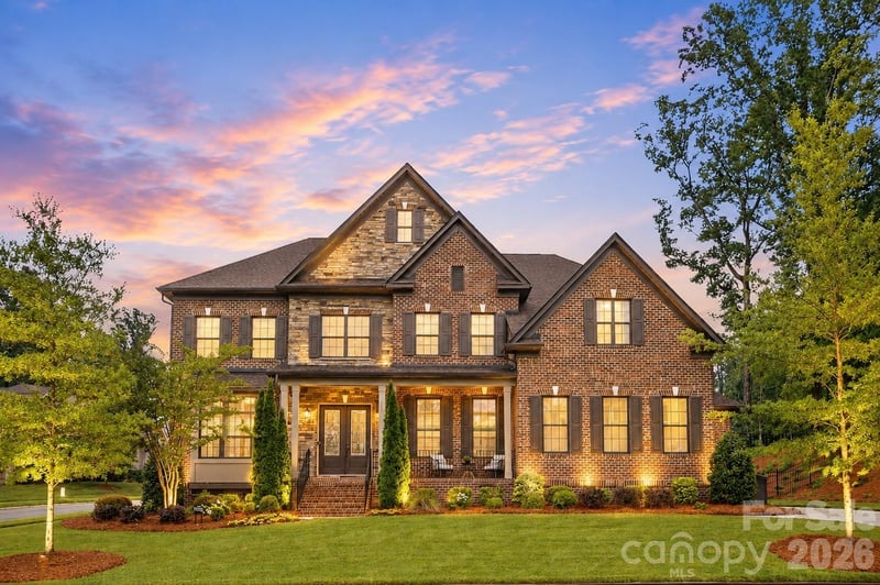 7626 Deerfield Manor Drive, Charlotte, NC - 5 beds, 4.5 baths, 4,539 sqft - $1,760,000