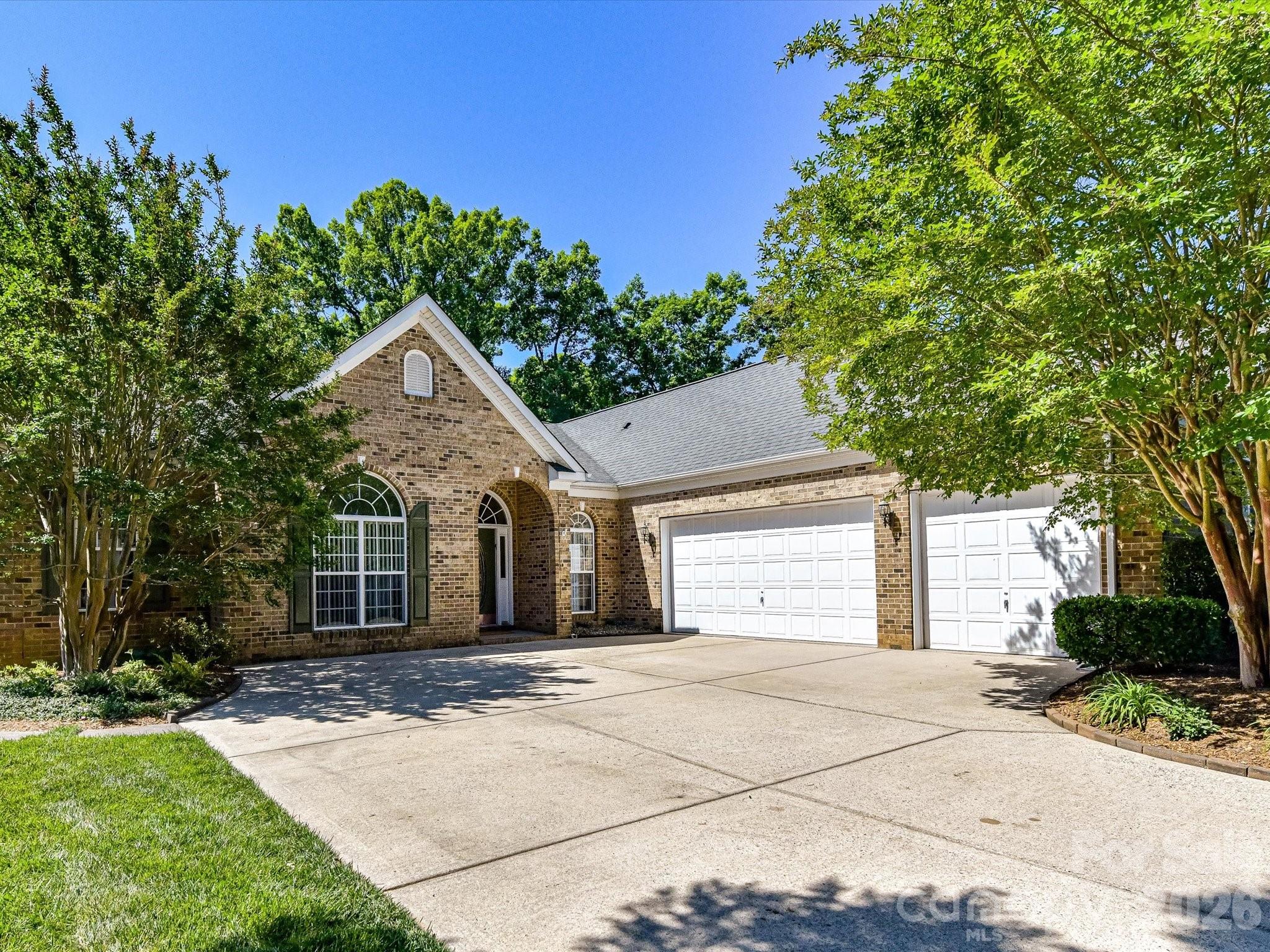 2535 Harlington Lane, Charlotte, NC. property listing photo