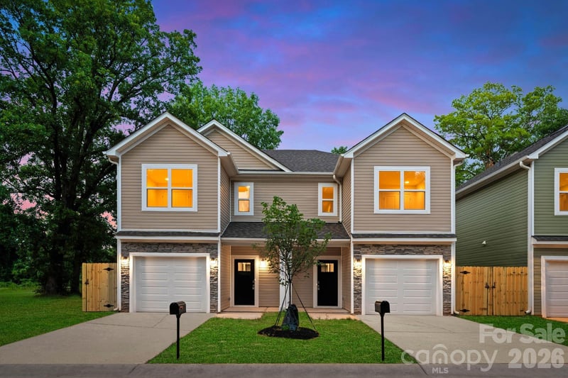 2920 Capitol Drive, Charlotte, NC - 3 beds, 2.5 baths, 1,559 sqft - $324,900