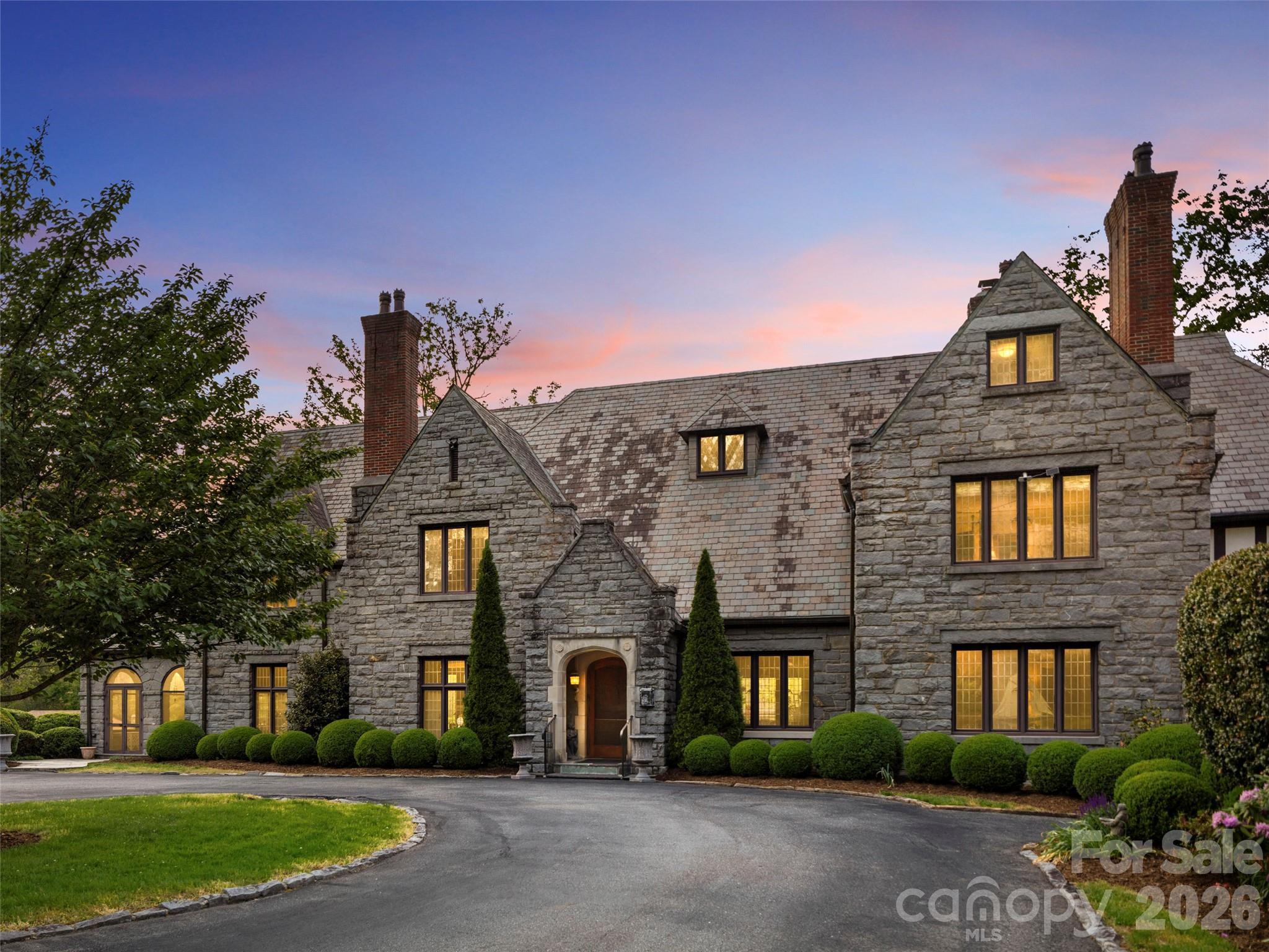 436 Vanderbilt Road, Biltmore Forest, NC. property listing photo