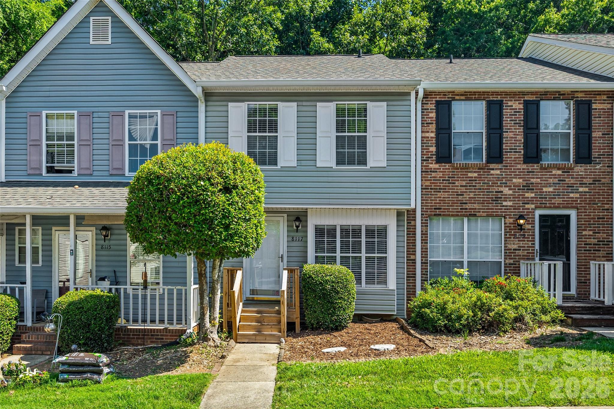 8117 Circle Tree Lane, Charlotte, NC. property listing photo