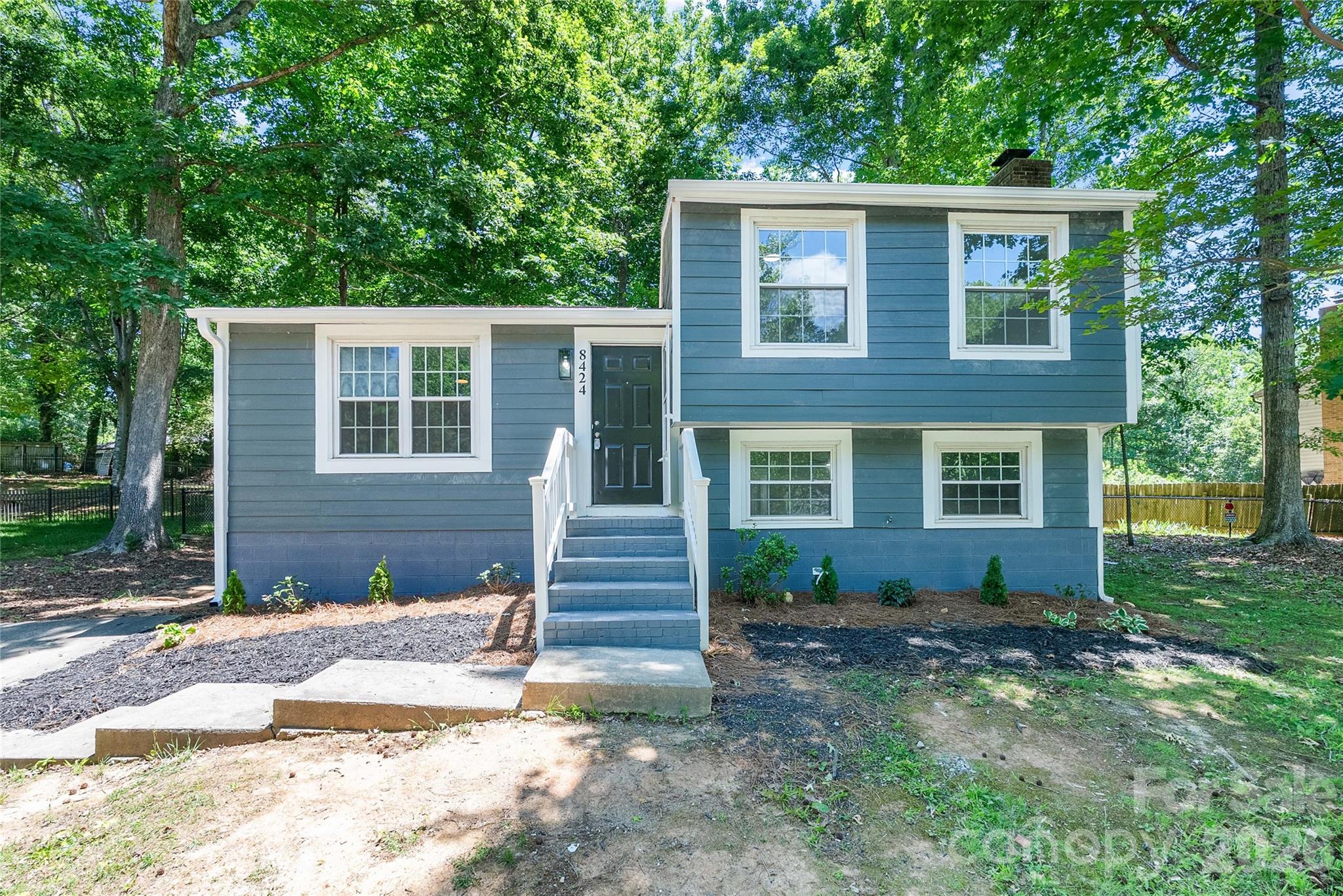 8424 Othello Place, Charlotte, NC. property listing photo