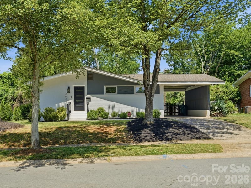 3633 Rosehaven Drive, Charlotte, NC - 3 beds, 3 baths, 1,369 sqft - $454,900
