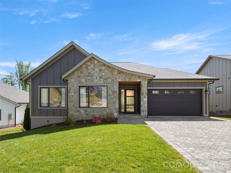 308 Avery Trail Drive, Arden, NC - 3 beds, 2.5 baths, 1,976 sqft - $685,000