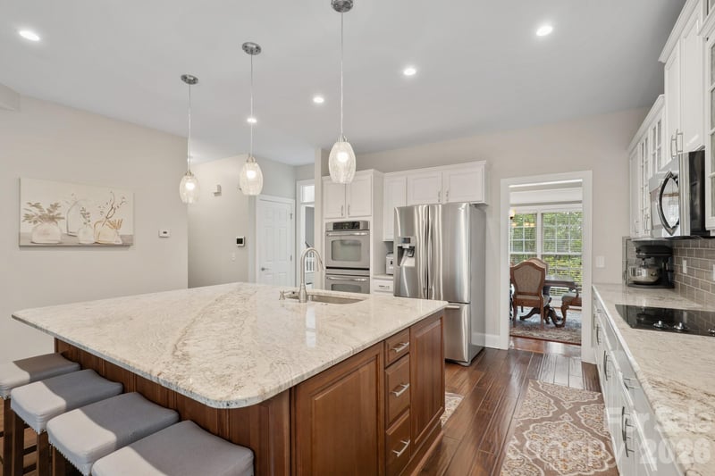 837 Shetland Place NW, Concord, NC - 5 beds, 4 baths, 3,818 sqft - $695,000