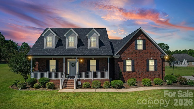 2318 Cardinal Ridge, Wingate, NC - 3 beds, 2 baths, 2,220 sqft - $499,900