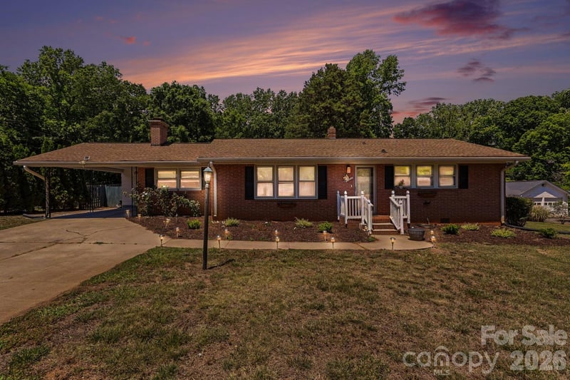 1210 Edgedale Drive, Salisbury, NC - 3 beds, 2 baths, 1,560 sqft - $336,000