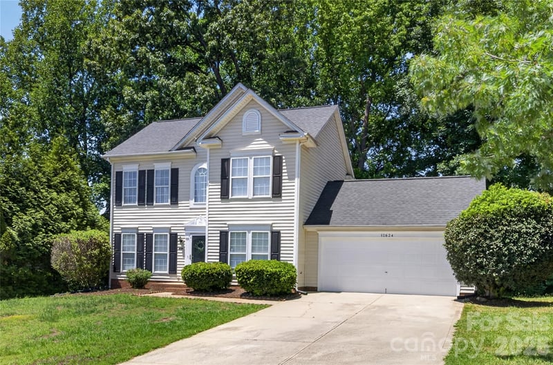 12624 Cardinal Woods Drive, Pineville, NC - 3 beds, 2.5 baths, 1,615 sqft - $489,000