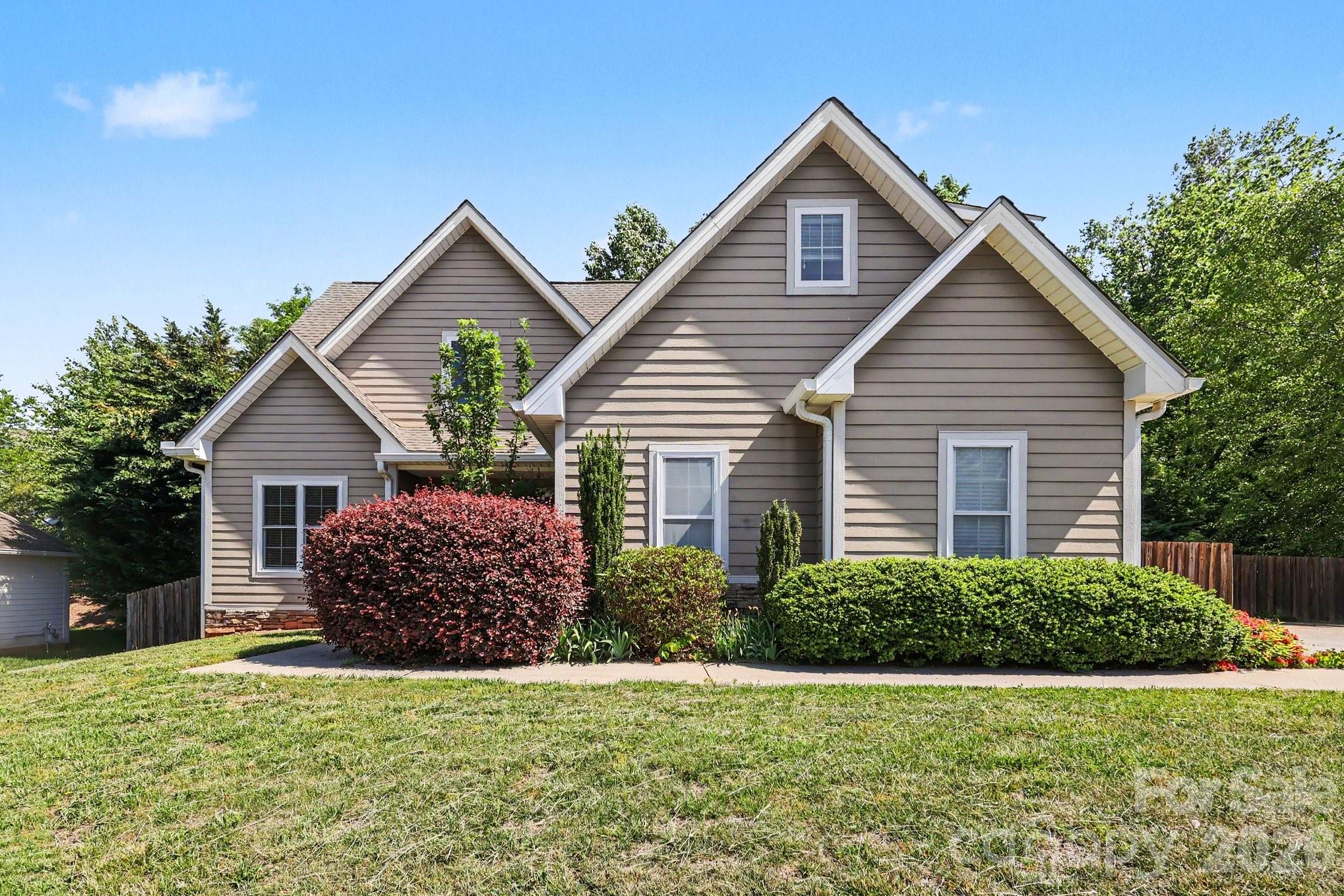 14 Halyn Lane, Arden, NC. property listing photo
