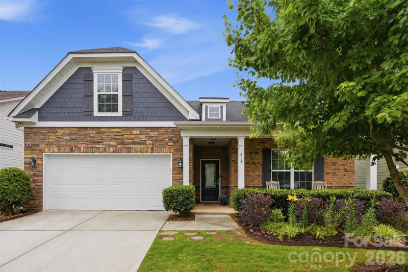 435 Trillium Way, Belmont, NC - 3 beds, 3 baths, 2,794 sqft - $610,000