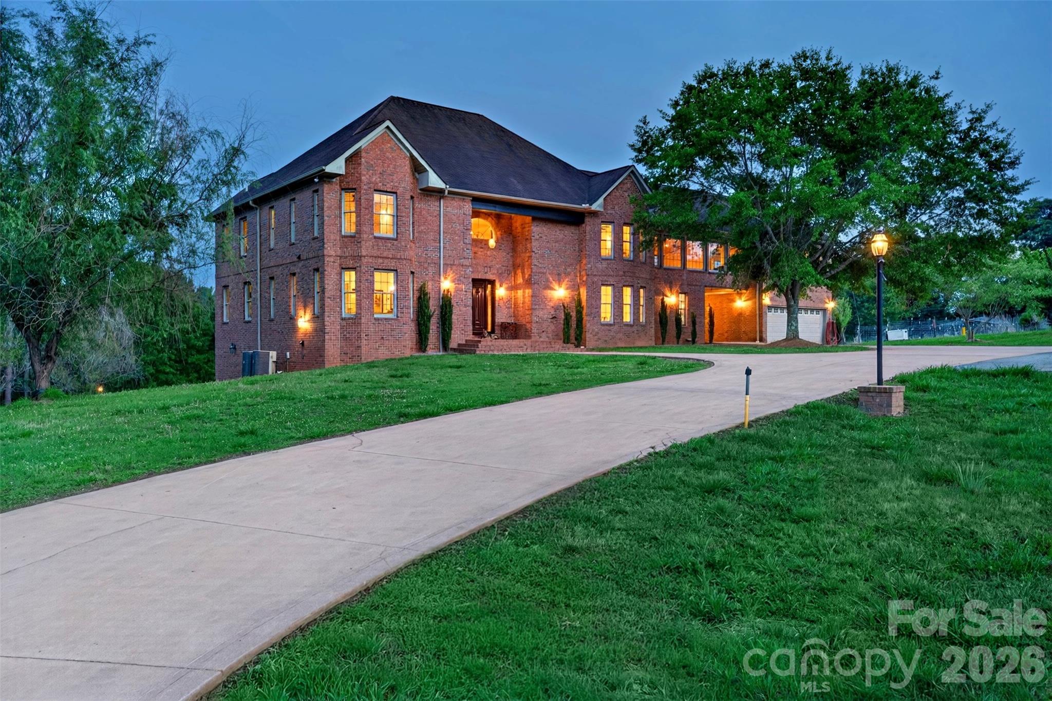 502 Hickory Hollow Road, Inman, SC. property listing photo