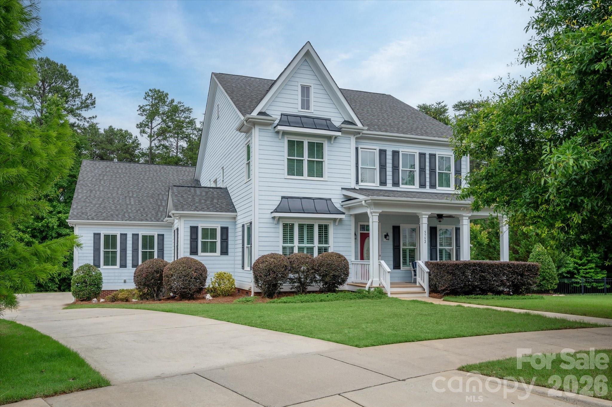 5752 Morris Hunt Drive, Fort Mill, SC. property listing photo