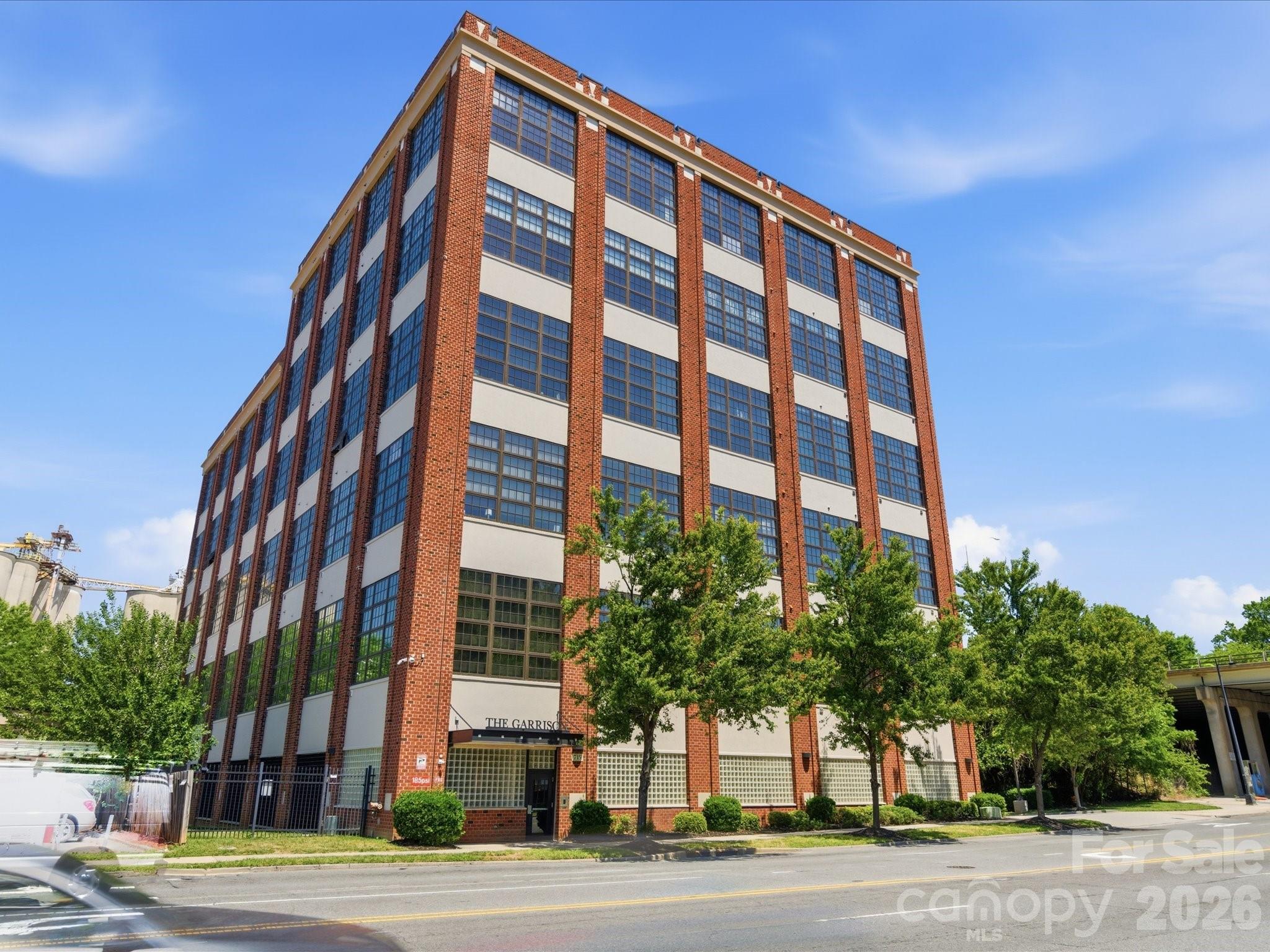 715 Graham 502, Charlotte, NC — property listing photo 1