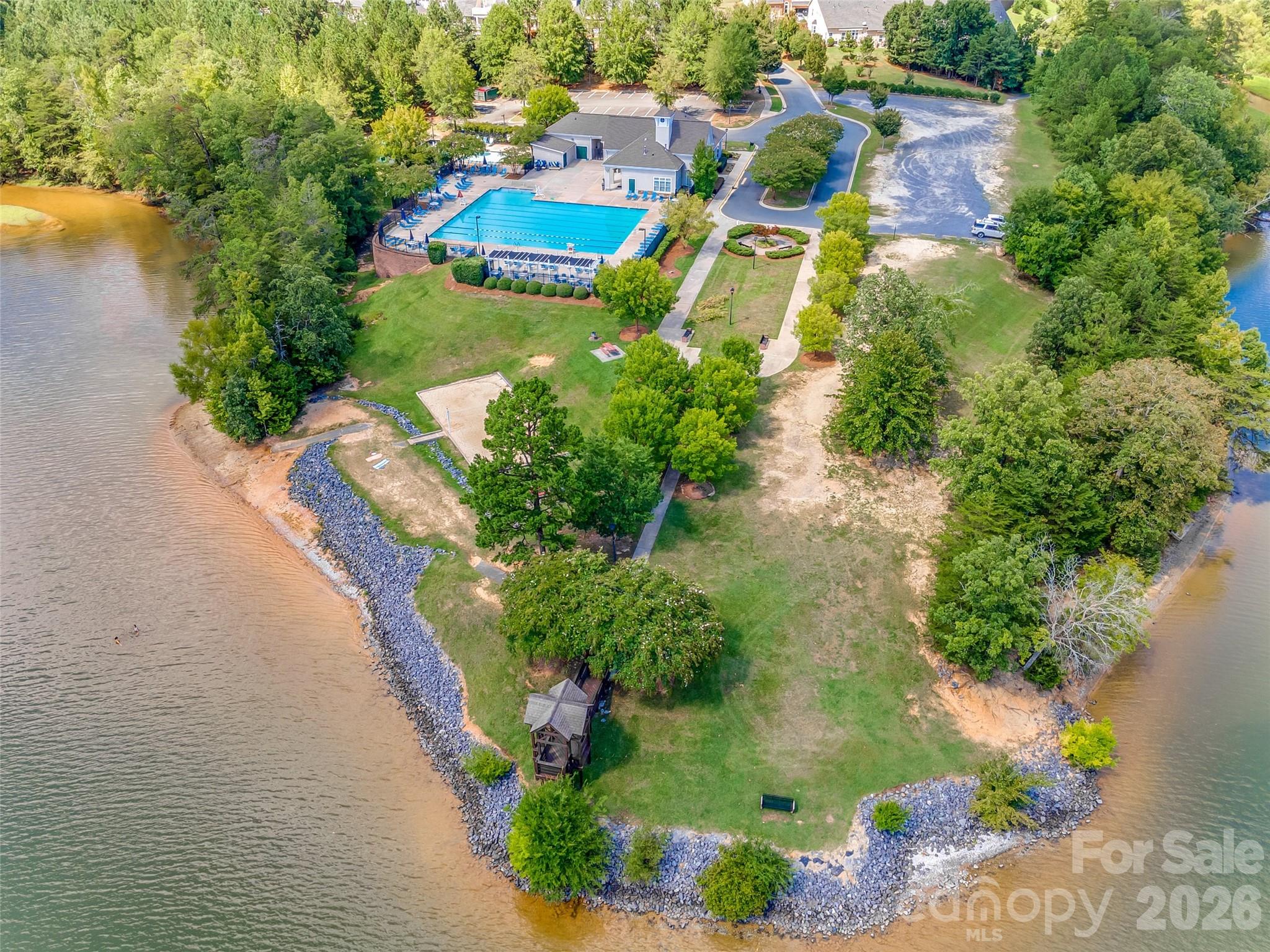 1039 Hunters Run Drive, Tega Cay, SC — property listing photo
