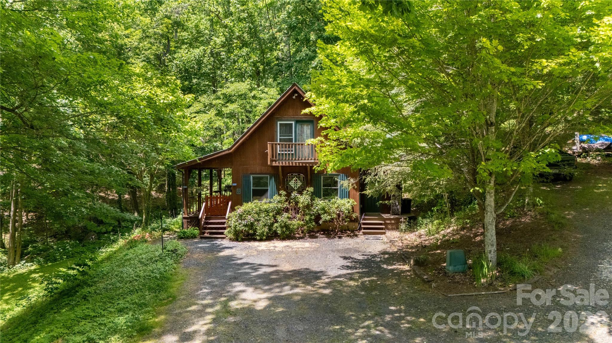 8 Westward Way, Bakersville, NC. property listing photo