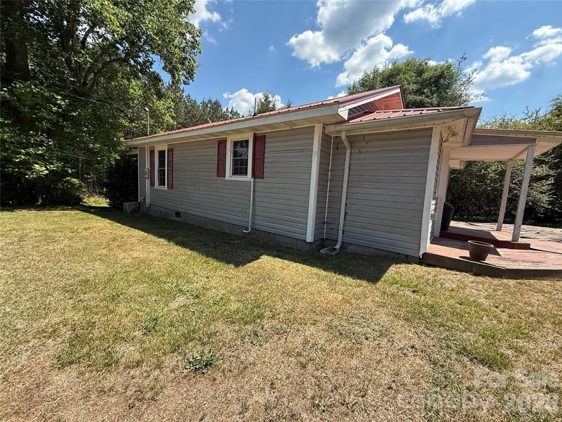 129 Sunset Drive, Troy, NC - 2 beds, 1 bath, 762 sqft - $95,000
