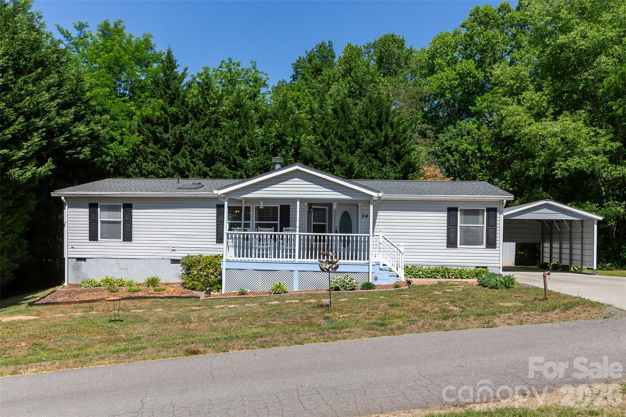 24 Asa Court, Black Mountain, NC — property listing photo