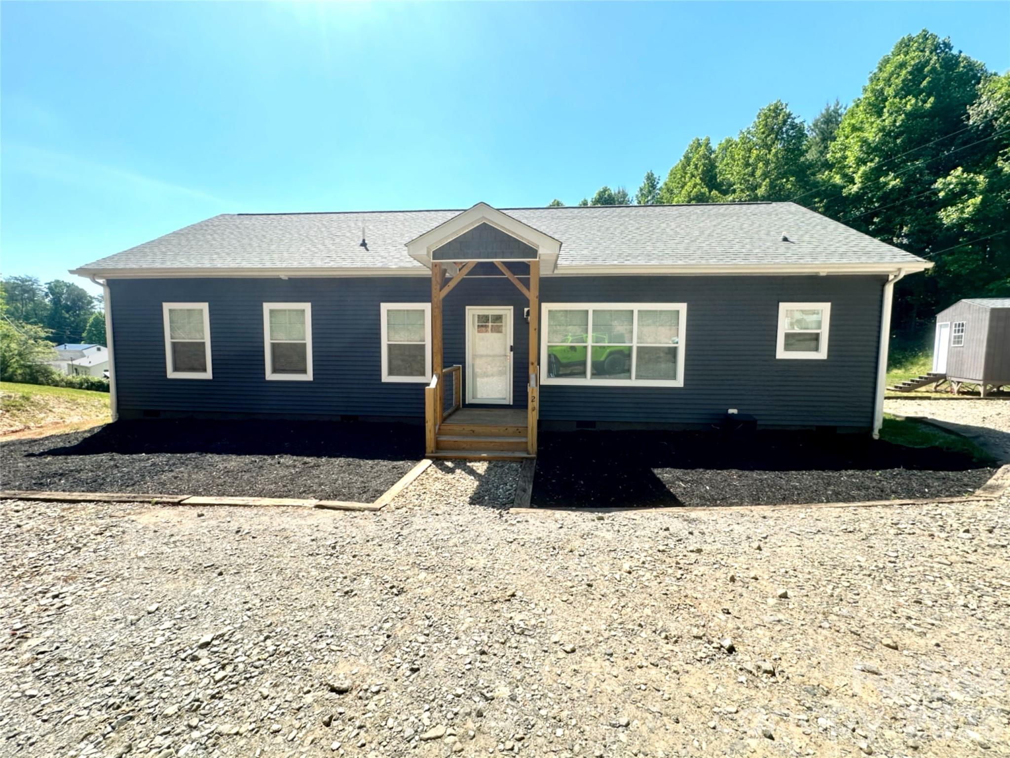 2 Watsell Drive, Leicester, NC. property listing photo