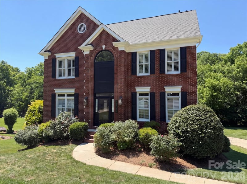 15130 Stonegreen Lane, Huntersville, NC - 4 beds, 3.5 baths, 3,156 sqft - $716,000