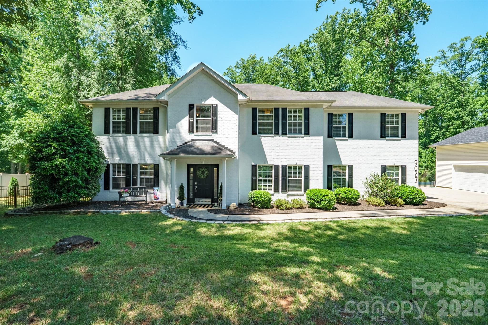 9027 Leah Meadow, Charlotte, NC — property listing photo 1