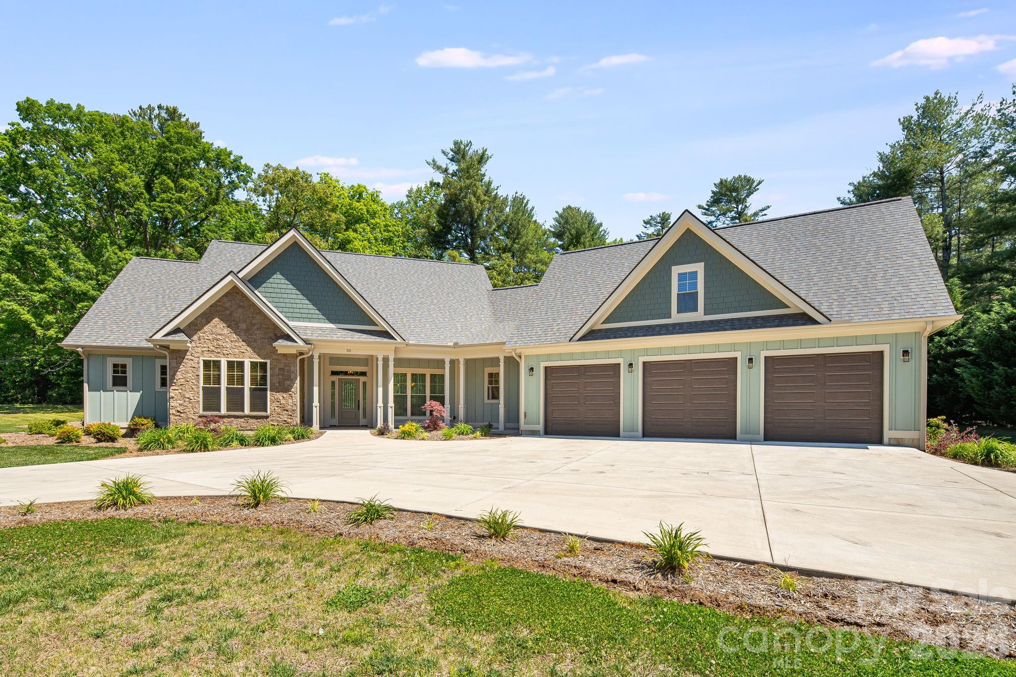 30 Shipman Parkway, Flat Rock, NC. property listing photo