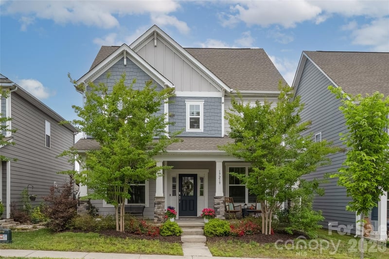 17219 Shearer, Davidson, NC - 4 beds, 3 baths, 2,630 sqft - $599,900