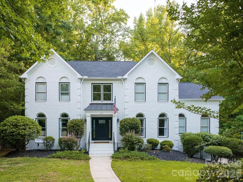 1617 Home Place, Matthews, NC - 4 beds, 4.5 baths, 4,330 sqft - $1,300,000