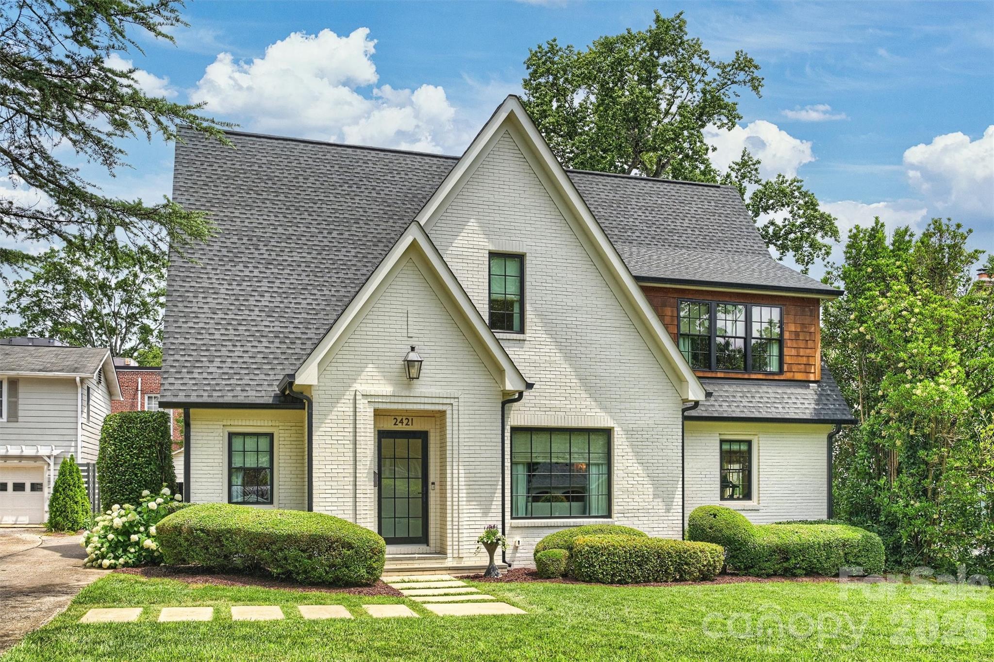 2421 Hassell, Charlotte, NC — property listing photo 1