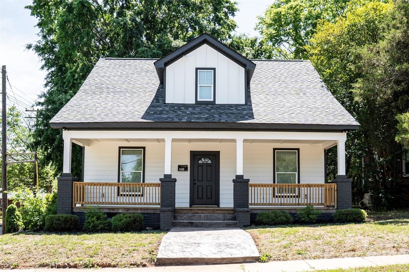 531 E Fisher Street, Salisbury, NC - 5 beds, 2 baths, 1,949 sqft - $319,900