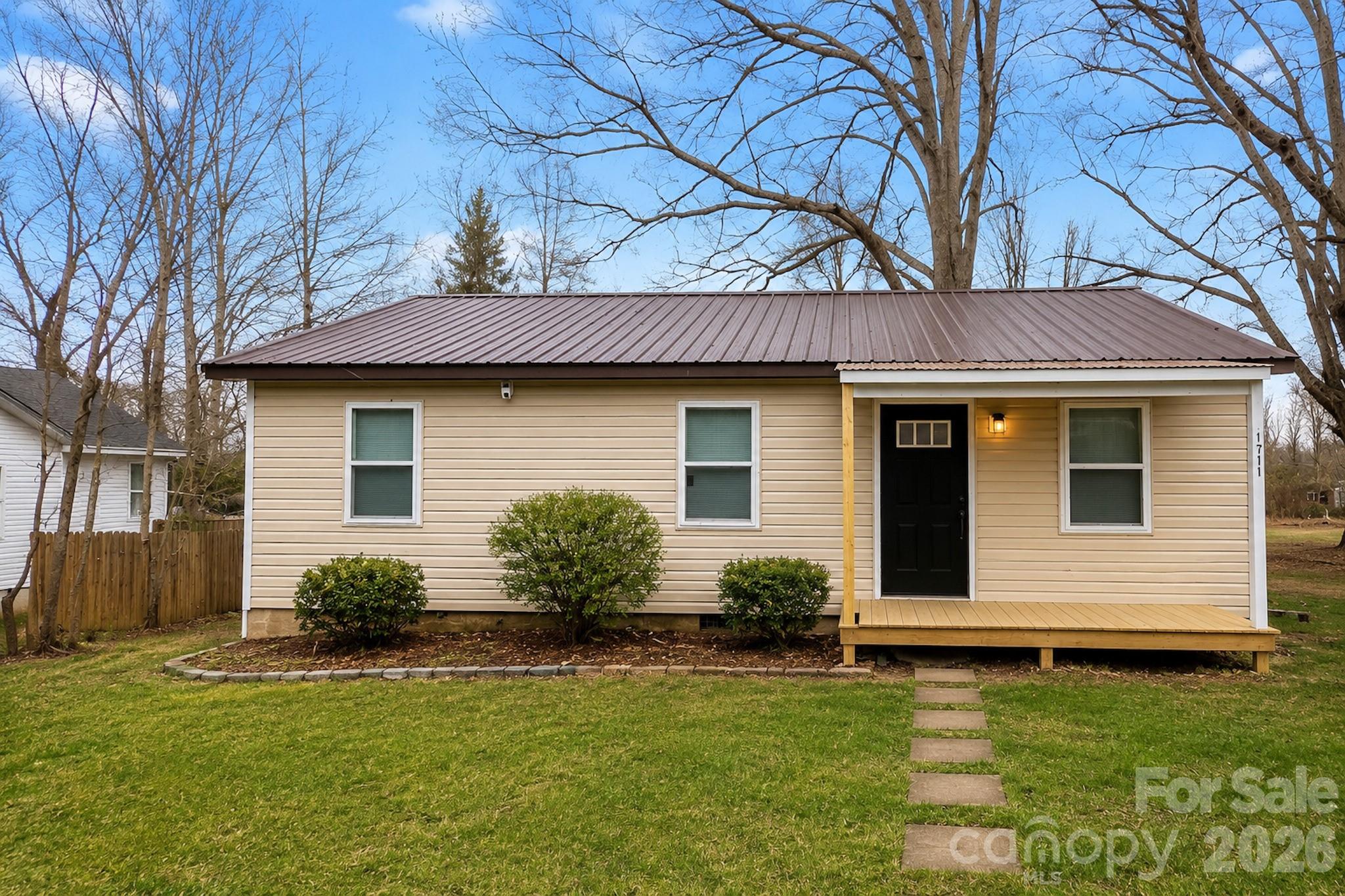 1711 Younger Avenue, Statesville, NC. property listing photo