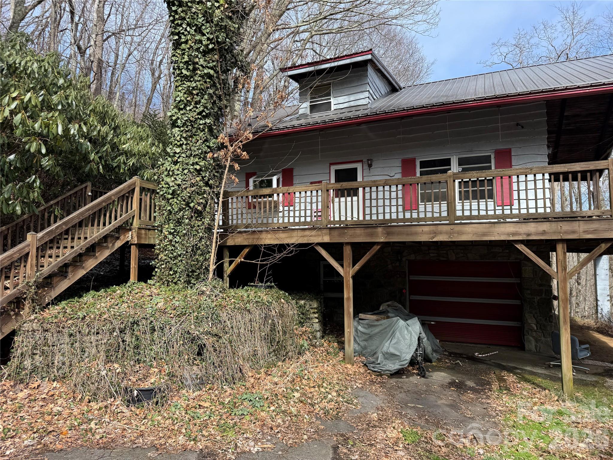 2085 Laurel Ridge N, Maggie Valley, NC. property listing photo
