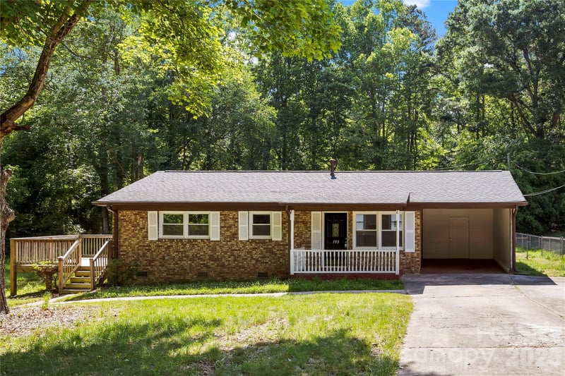 723 Vancouver Lane, Gastonia, NC - 3 beds, 1 bath, 963 sqft - $205,900