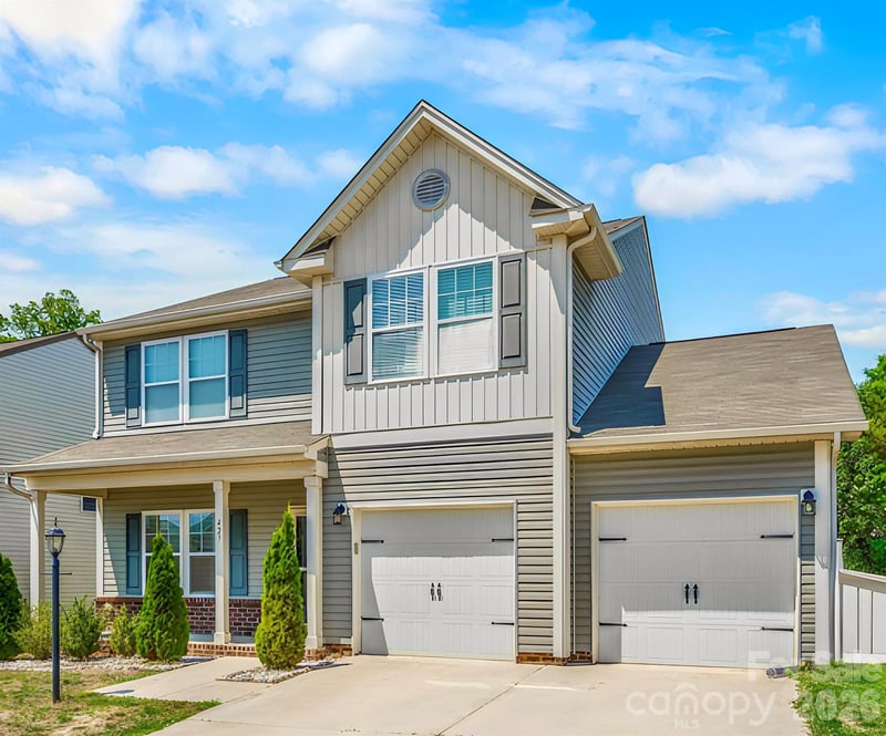 427 Inlet Place Drive, Winston Salem, NC - 3 beds, 2.5 baths, 2,376 sqft - $299,000