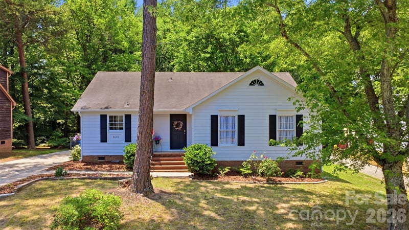9624 Central Drive, Mint Hill, NC - 3 beds, 2 baths, 1,869 sqft - $385,000