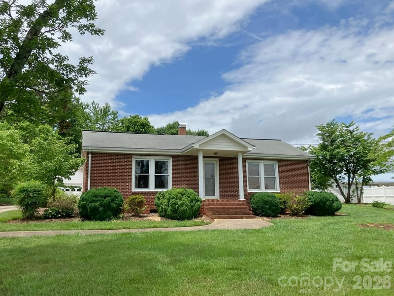 191 Thompson Road, Rutherfordton, NC - 3 beds, 2 baths, 1,485 sqft - $278,900