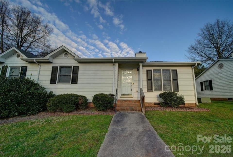 6027 Crape Myrtle Lane, Charlotte, NC. property listing photo