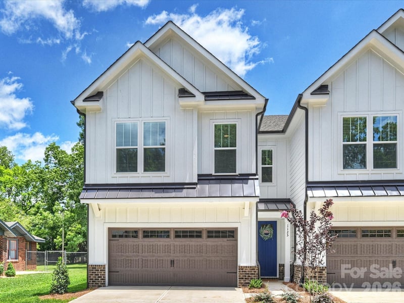 1125 E 35th Street, Charlotte, NC - 3 beds, 2.5 baths, 2,292 sqft - $768,800