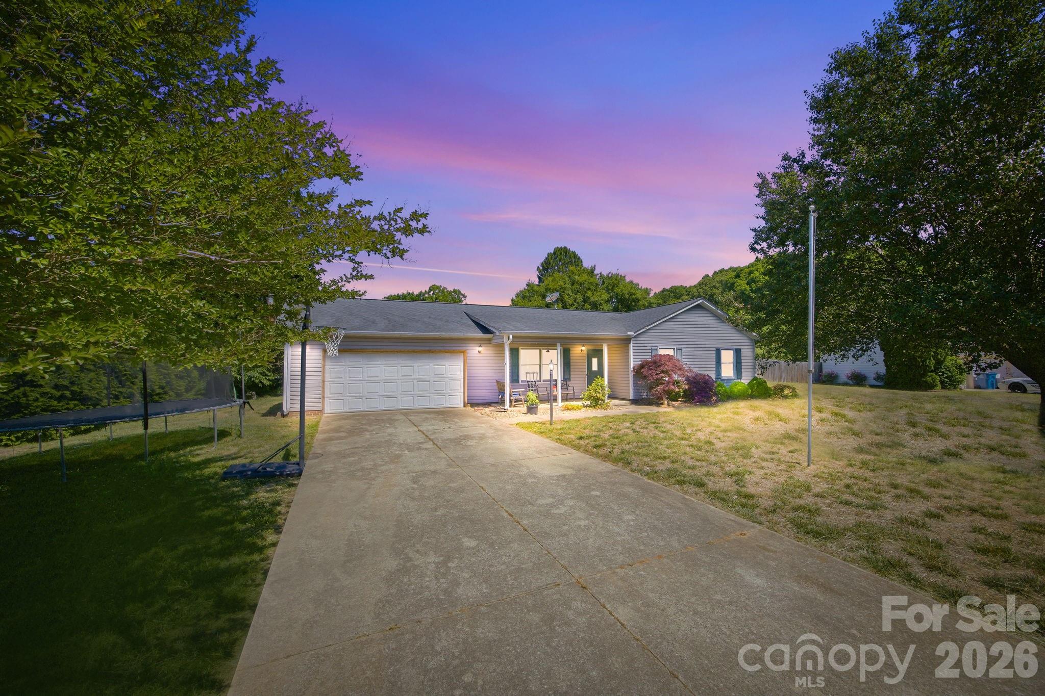 129 Salem Meadow Drive, Statesville, NC. property listing photo