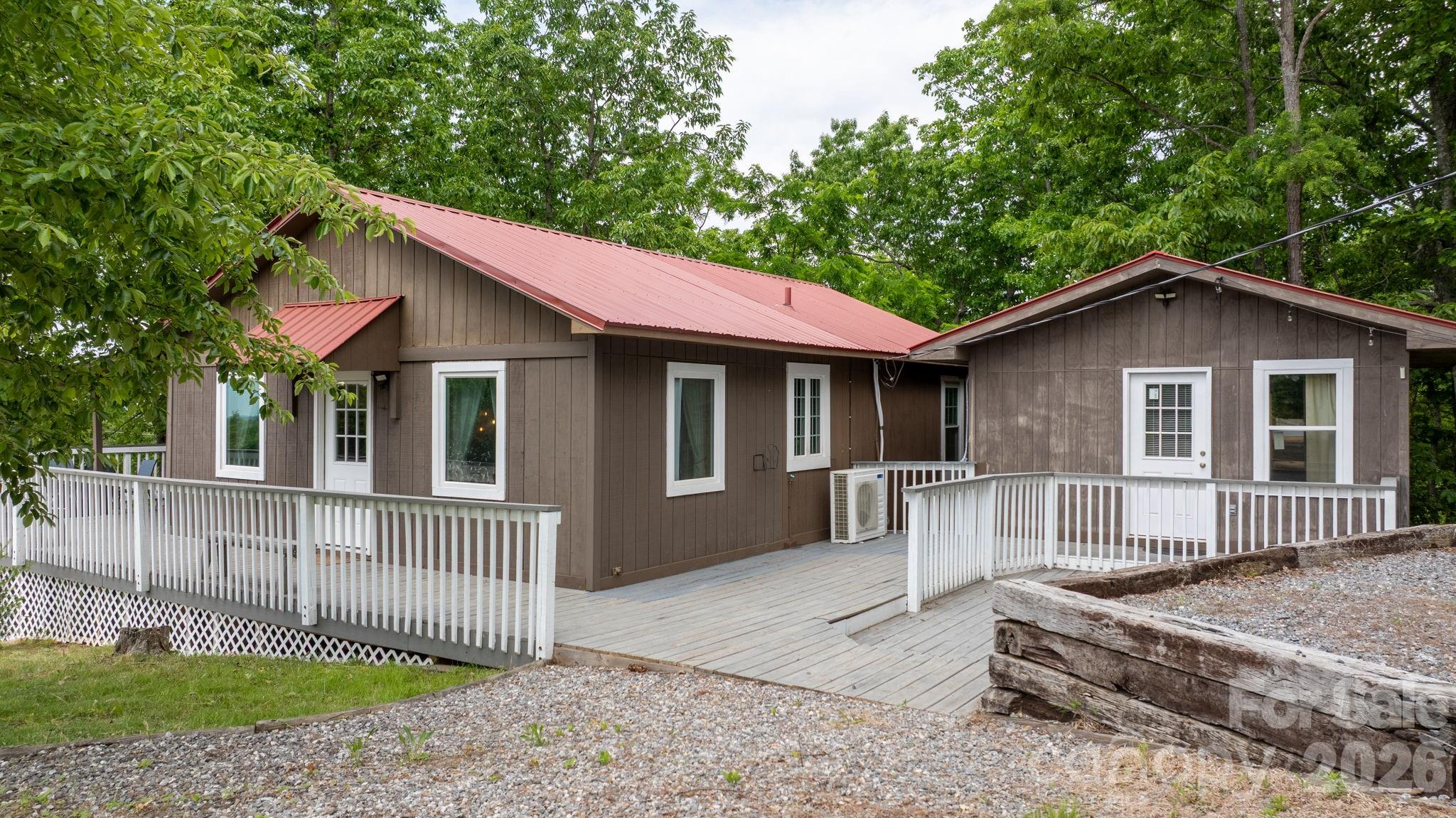 7042 Martin Lane, Morganton, NC. property listing photo