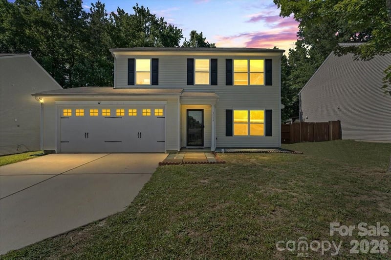 3119 Decapolis Drive, Charlotte, NC - 4 beds, 2.5 baths, 2,056 sqft - $375,000