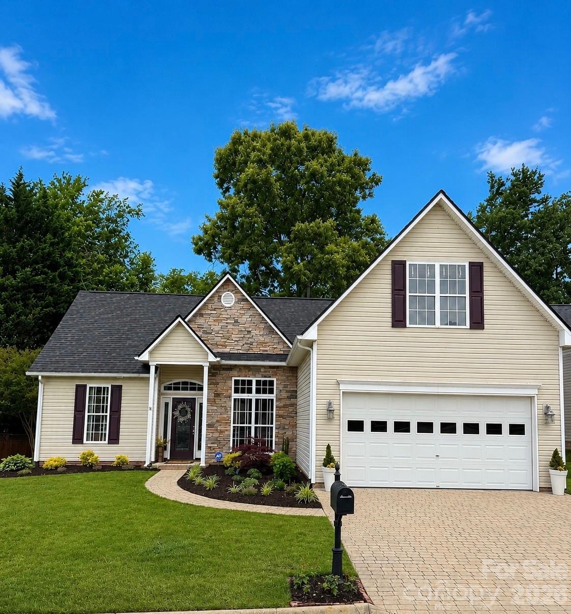 136 Cottage Ridge Road, Fletcher, NC — property listing photo