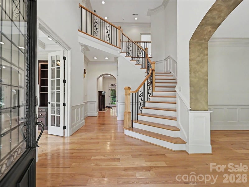 1208 Venetian Way Drive, Waxhaw, NC - 5 beds, 4.5 baths, 4,835 sqft - $1,490,000