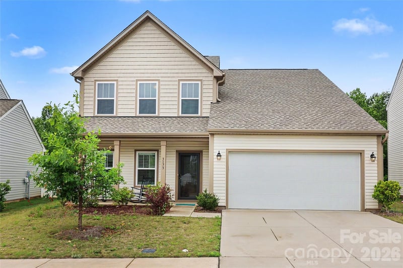 3173 Pinehills Way, Mount Holly, NC - 3 beds, 2.5 baths, 2,711 sqft - $432,500