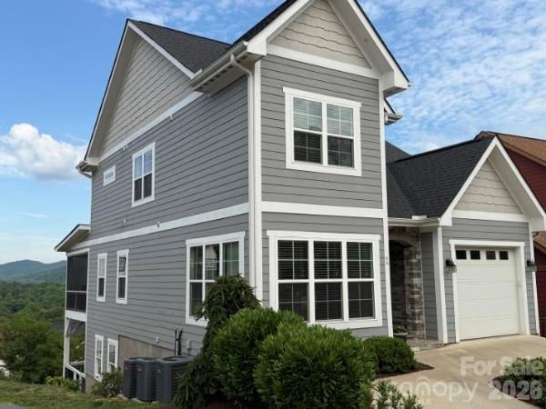 66 Tudor Way, Black Mountain, NC - 4 beds, 4 baths, 3,079 sqft - $899,000
