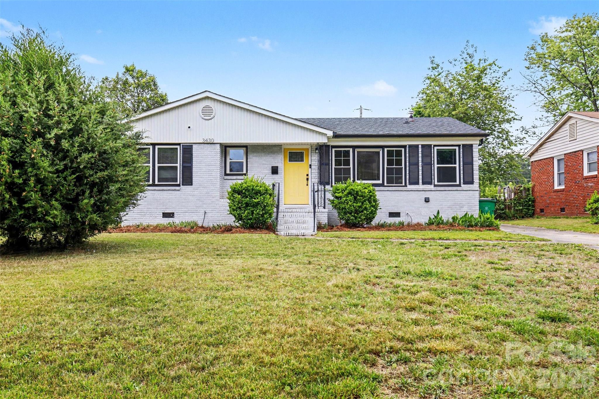 3430 Meredith, Charlotte, NC — property listing photo 1