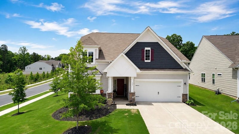 133 Dubois Drive, Mooresville, NC - 4 beds, 3 baths, 2,980 sqft - $524,900