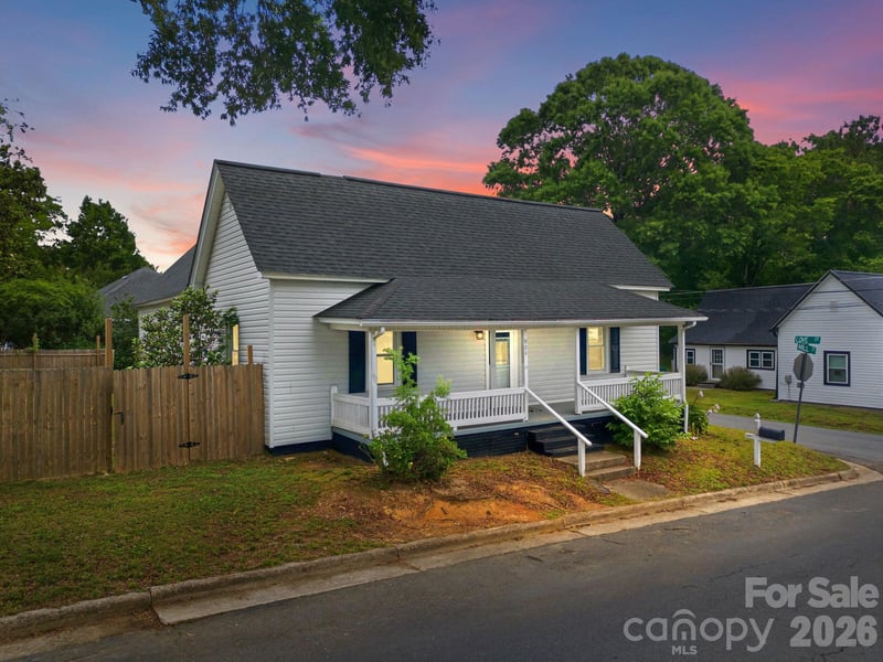 904 Mill Street, Albemarle, NC - 3 beds, 1 bath, 1,247 sqft - $175,000