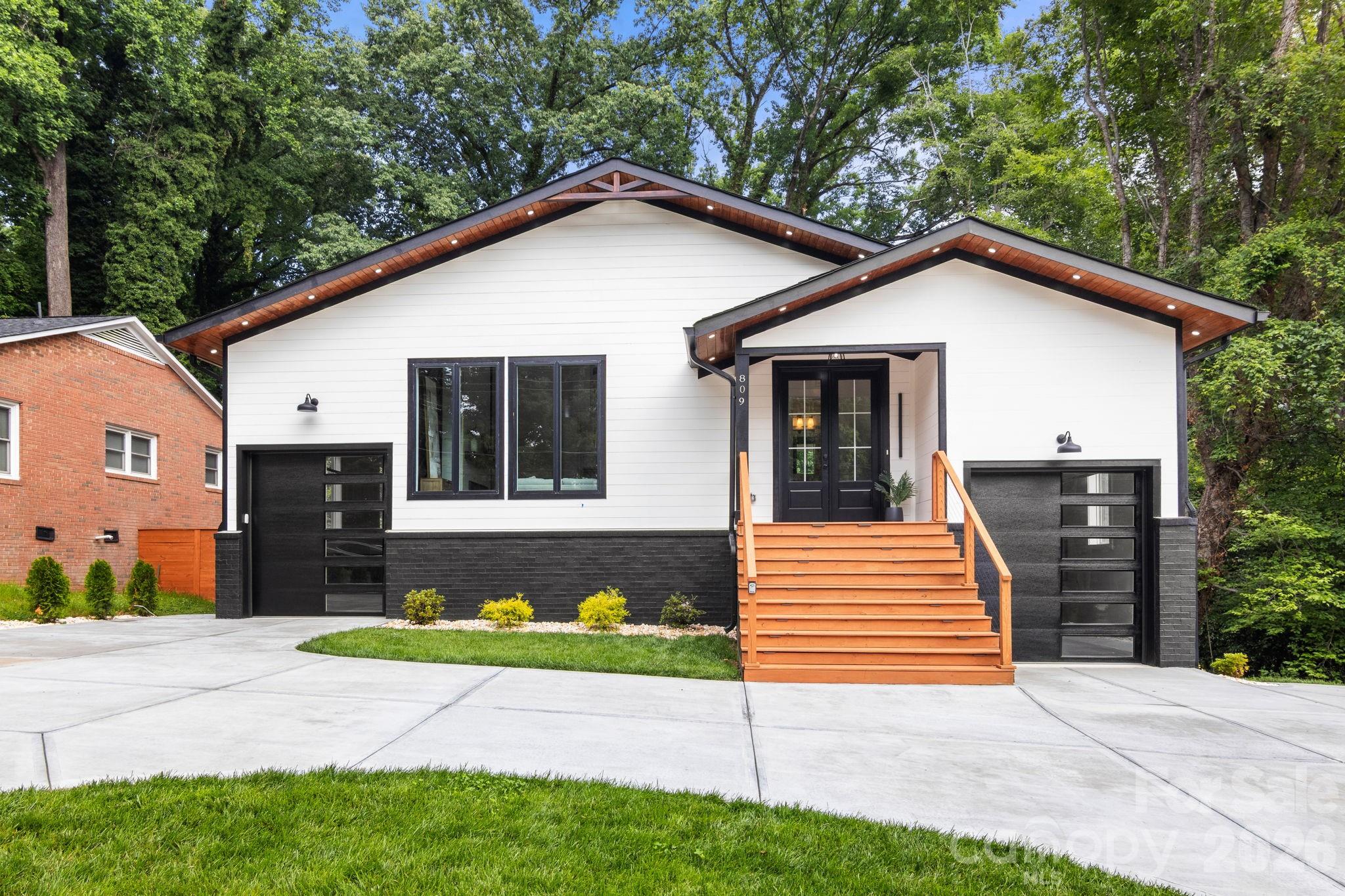 809 Crater Street, Charlotte, NC. property listing photo